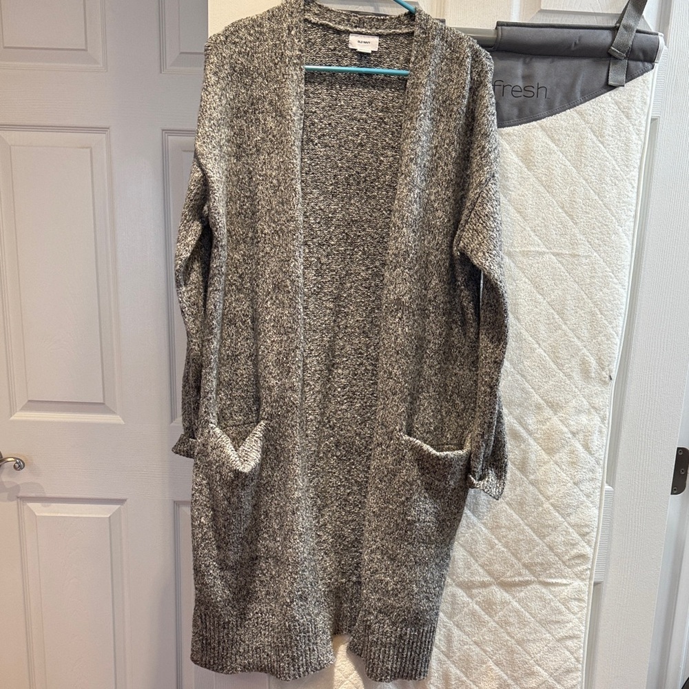 Old Navy Cozy Open-Front Gray Longline Pocket Cardigan Sweater